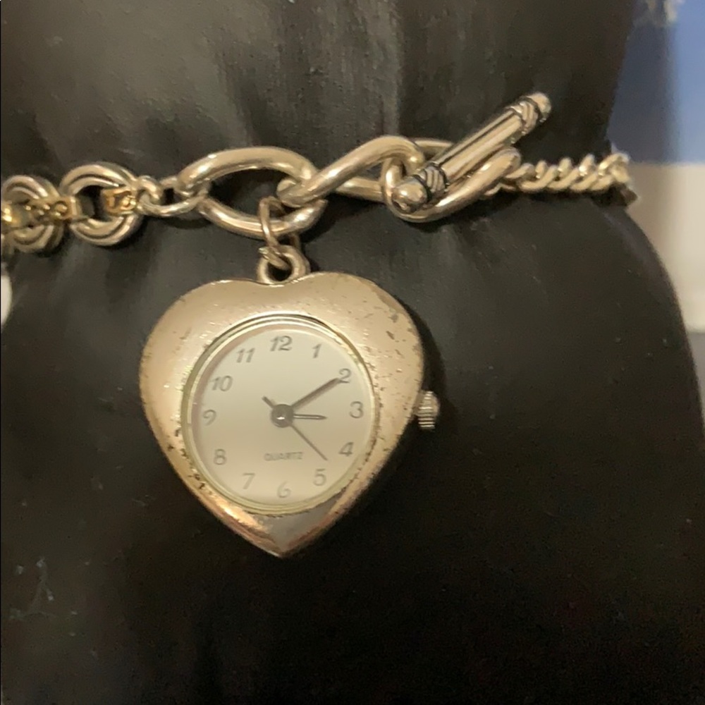 Quartz beautiful bracelet heart watch